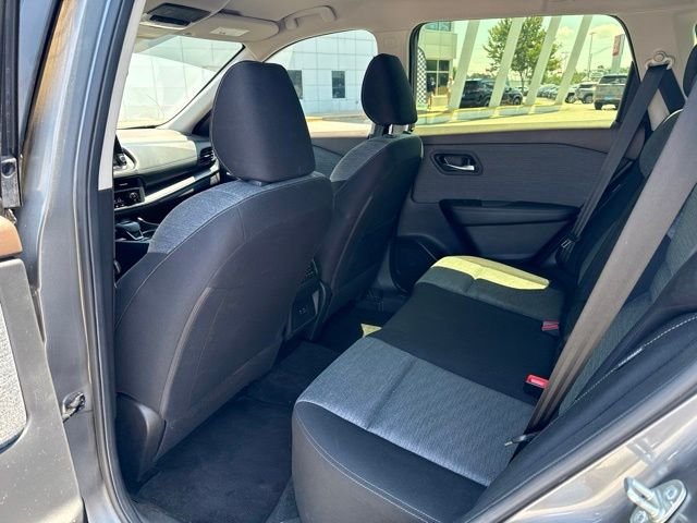 Used 2023 Gray Nissan SV image 19