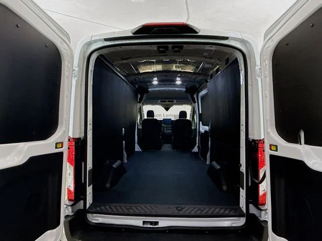 New 2026 Oxford White Ford Cargo Van image 22