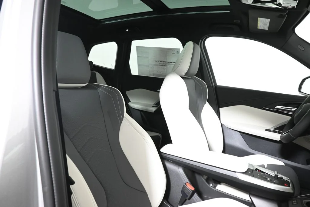 New 2027  BMW xDrive28i image 29