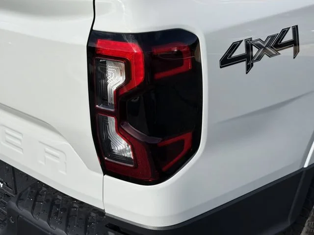 Used 2026 Gray Ford XLT image 10