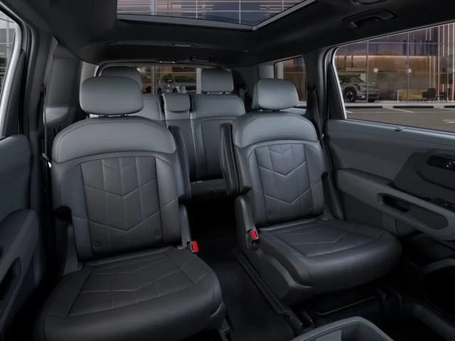 New 2027 Glacial White Pearl Kia X-Line SX image 16
