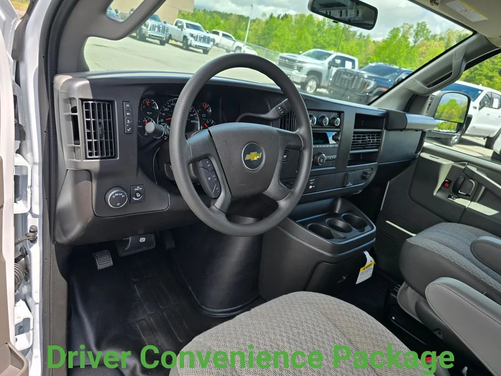 New 2026 White Chevrolet Work Van image 22
