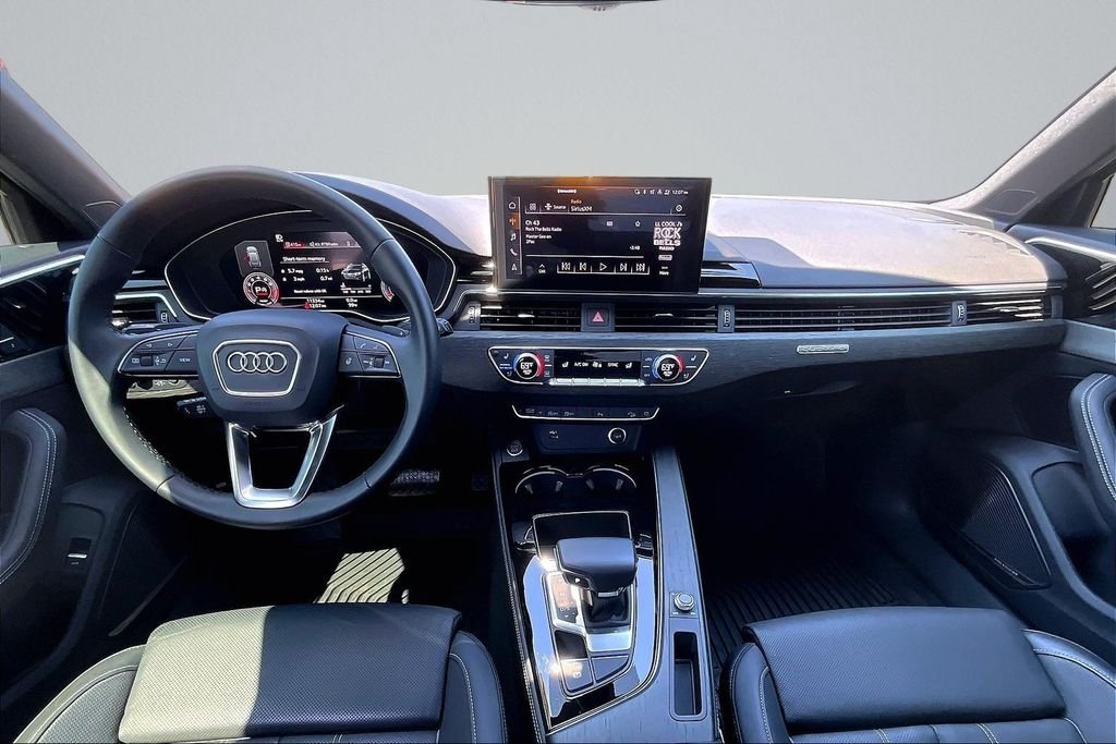 Used 2023  Audi 45 Premium Plus image 13