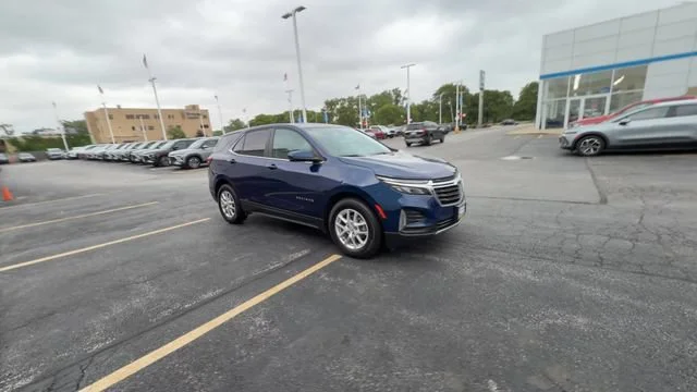 2022 Chevrolet Equinox LT - Photo 3