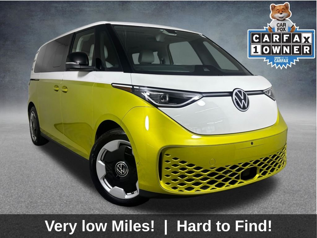 2025 Volkswagen ID. Buzz Pro S Plus 4Motion Two-Tone's photo