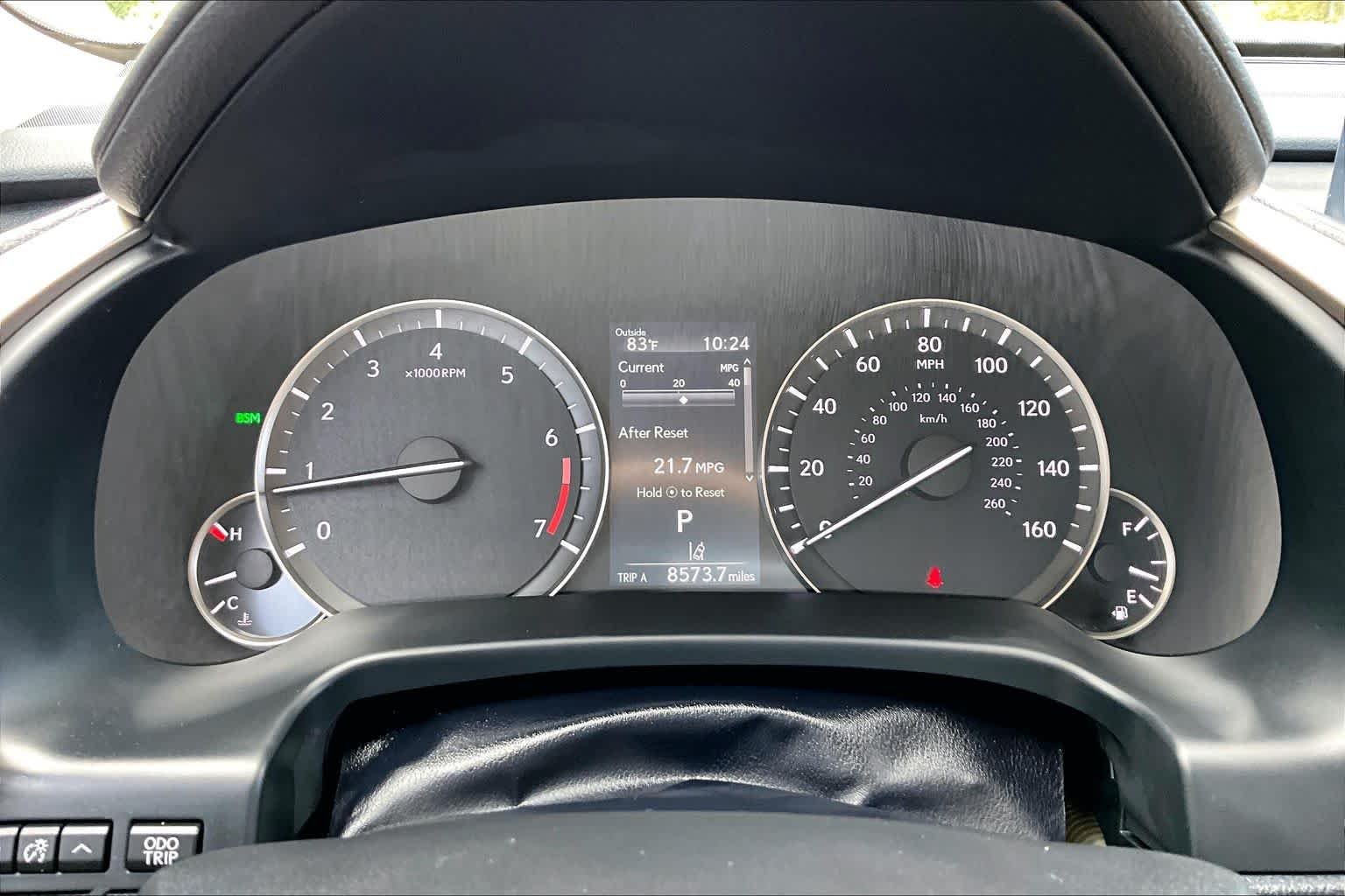 Used 2022 Eminent White Pearl Lexus  image 24