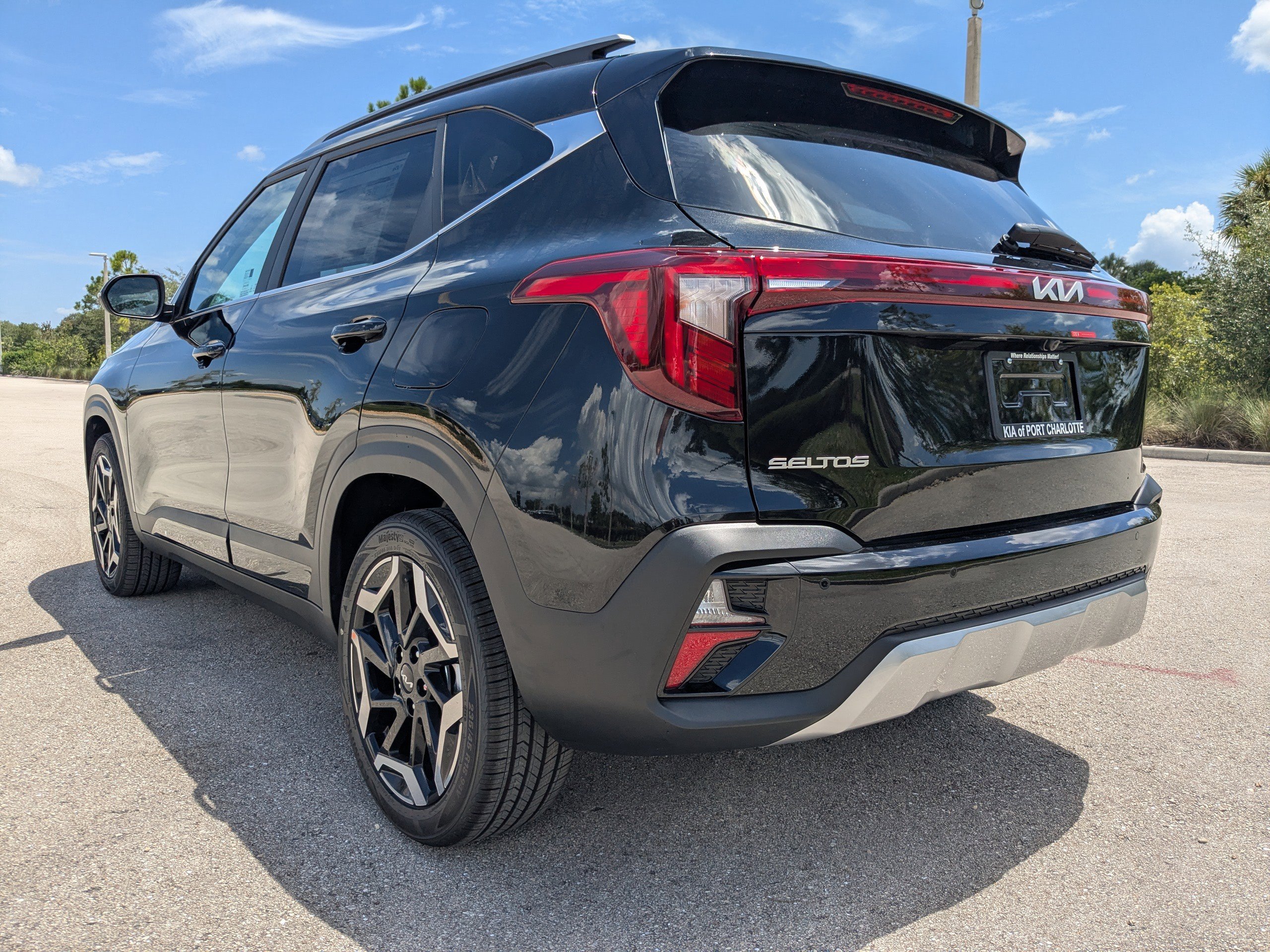 2026 Kia Seltos SX - Photo 7