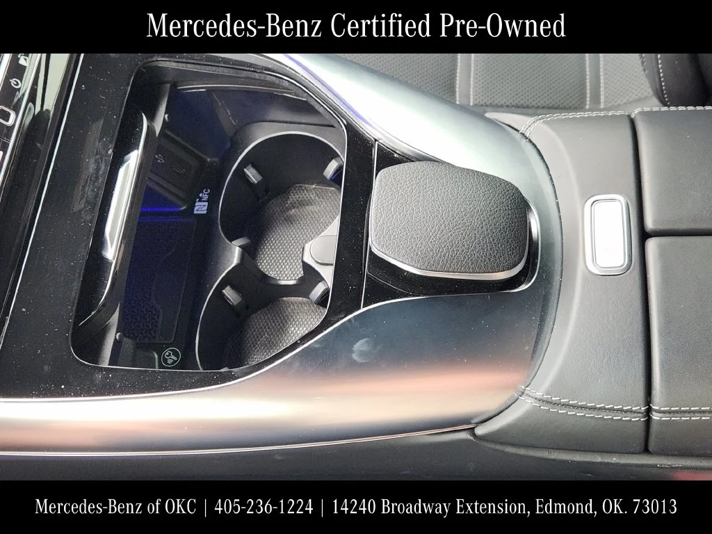 Certified Used 2022 MANUFAKTUR Moonlight White Metallic Mercedes-Benz SL 63 AMG® image 17