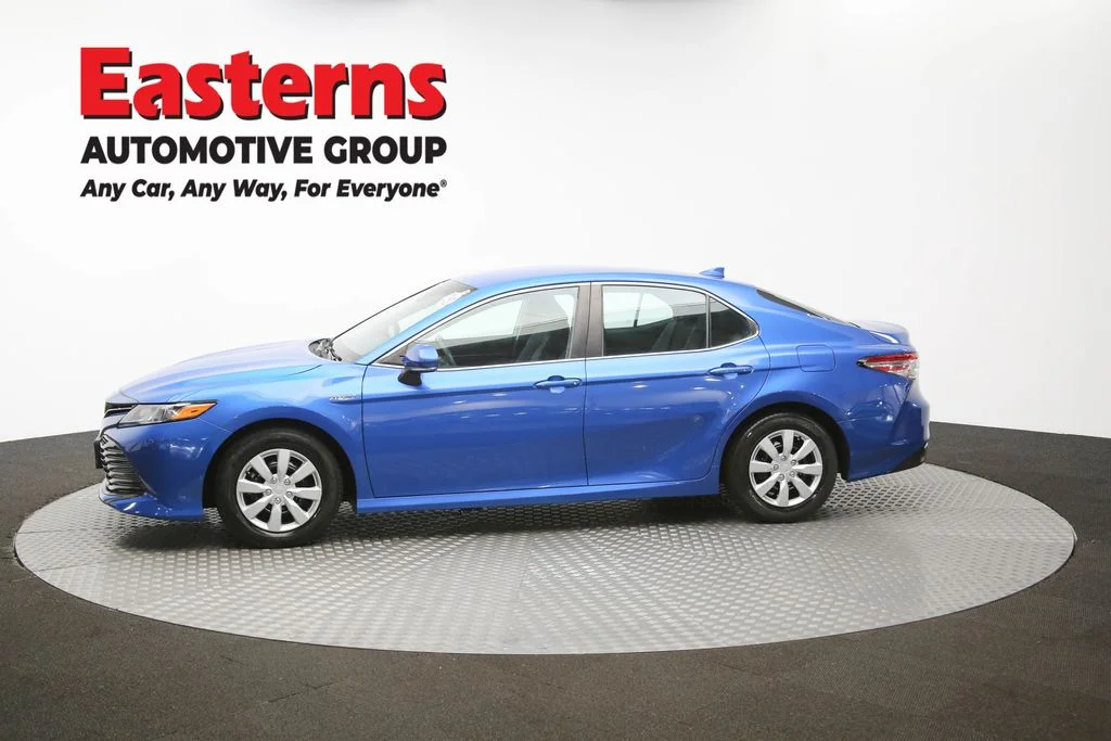 Used 2020 Blue Toyota LE image 55