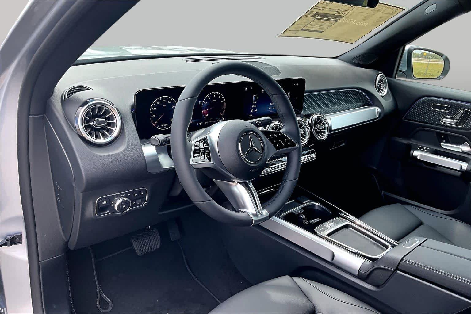 New 2026 Cirrus Silver Metallic Mercedes-Benz GLB 250 image 10