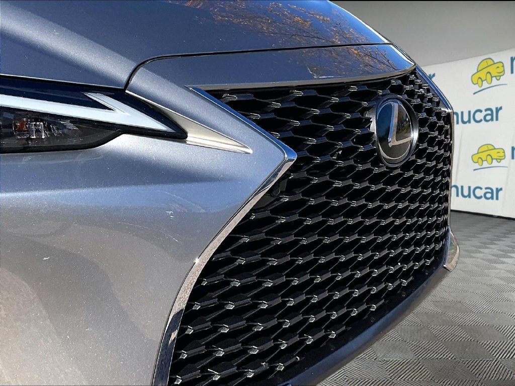 Used 2021 Silver Lexus 300 image 31