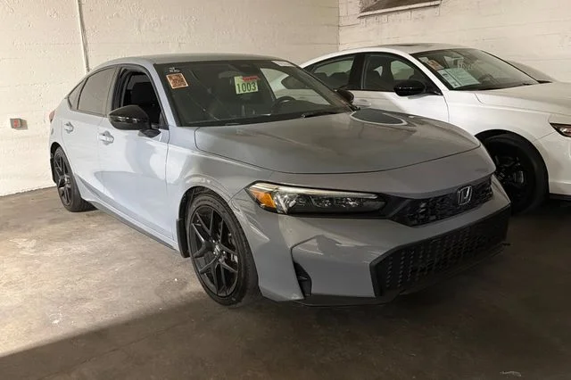 Certified Used 2025 Urban Gray Pearl Honda Sport image 2