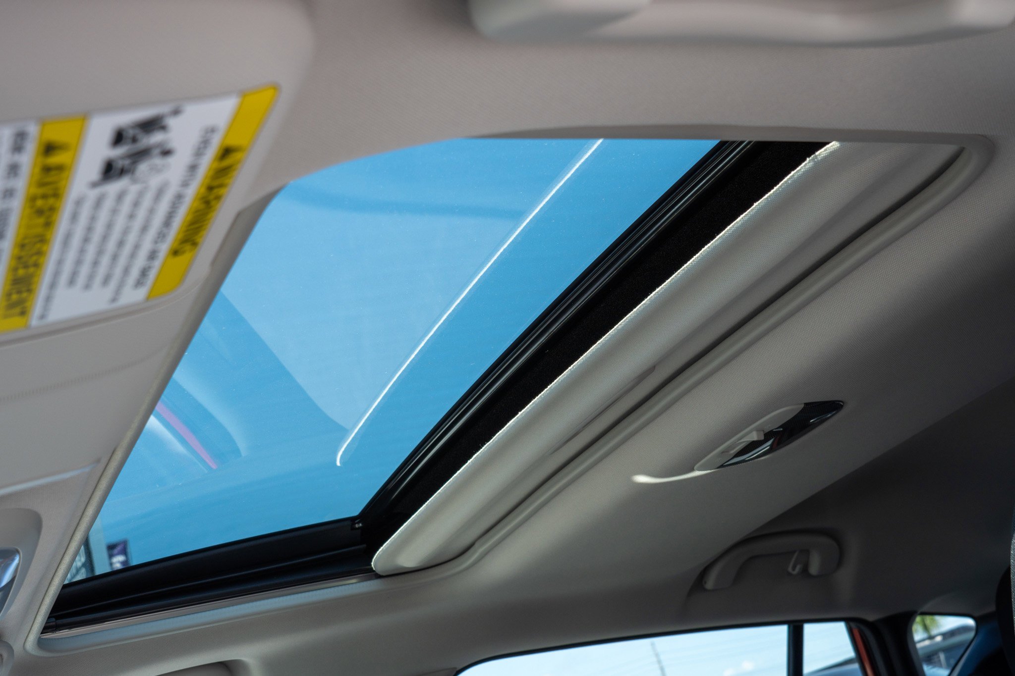 New 2026 LITHIUM RED PEARL Subaru Premium image 28