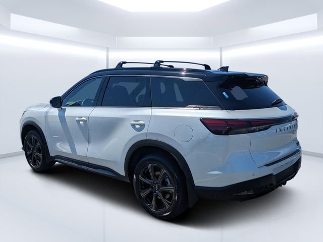 New 2026 2T RAD WHT INFINITI Autograph AWD image 5
