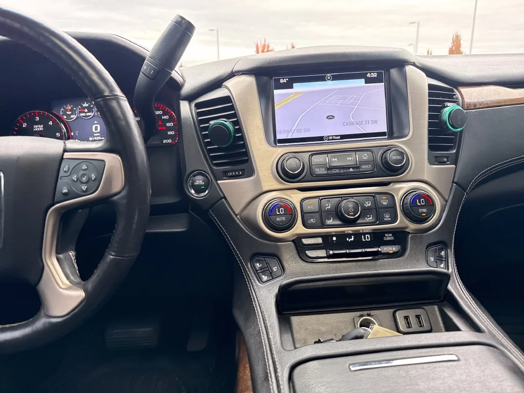 Used 2016 Gray GMC Denali image 23