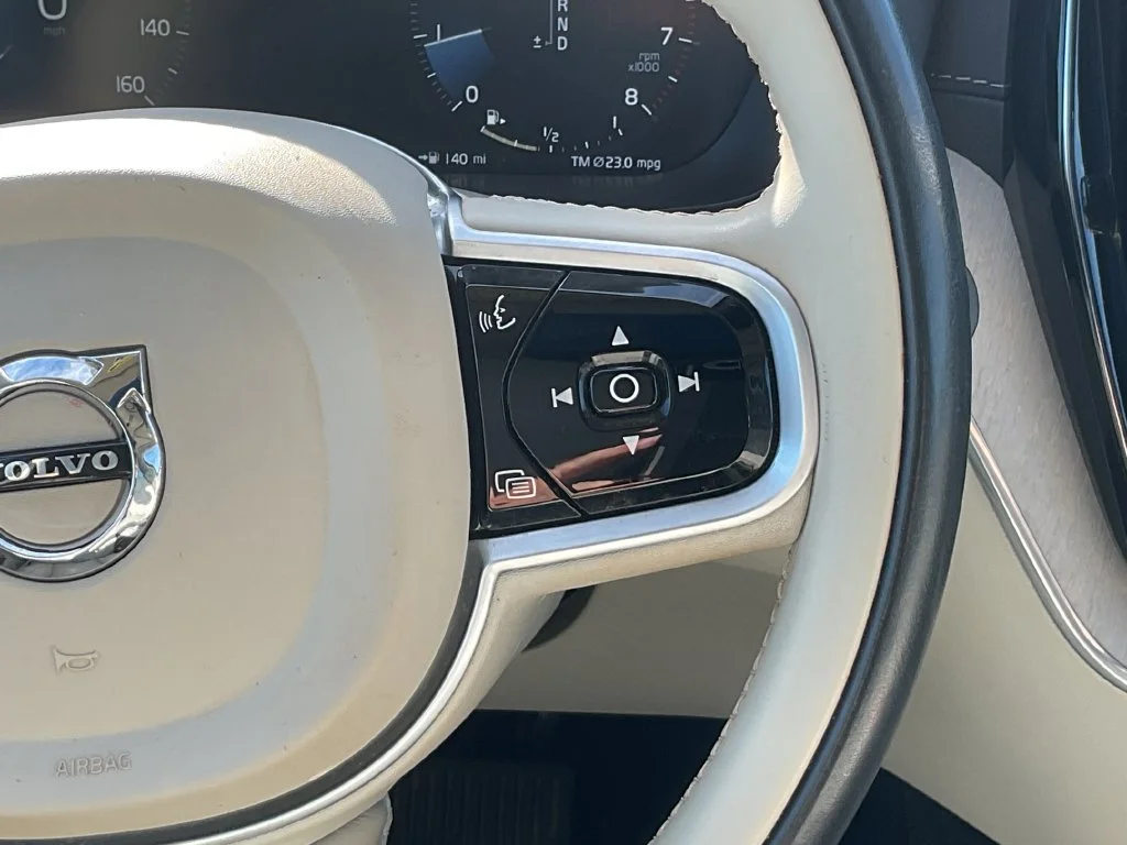 Used 2021 Gray Volvo T5 Inscription image 26