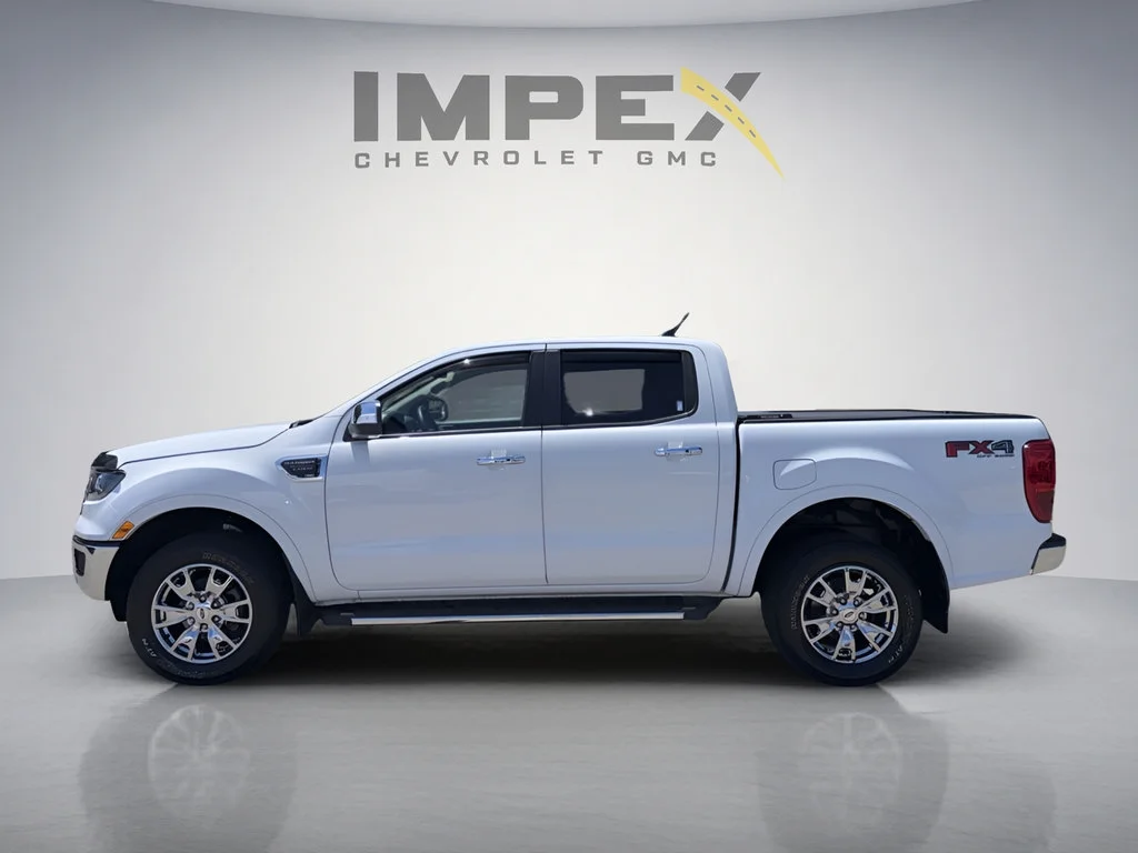 Used 2019  Ford XL image 2
