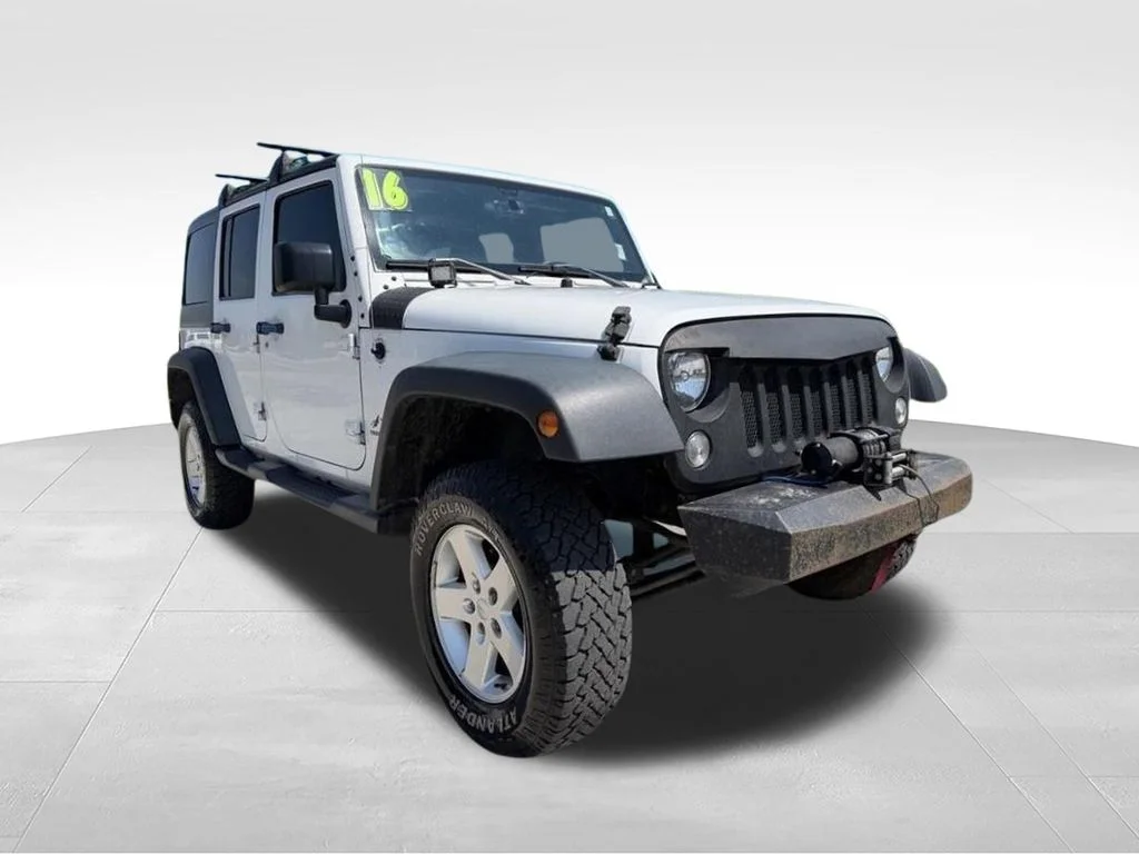 Used 2016 White Jeep Unlimited Sport image 7