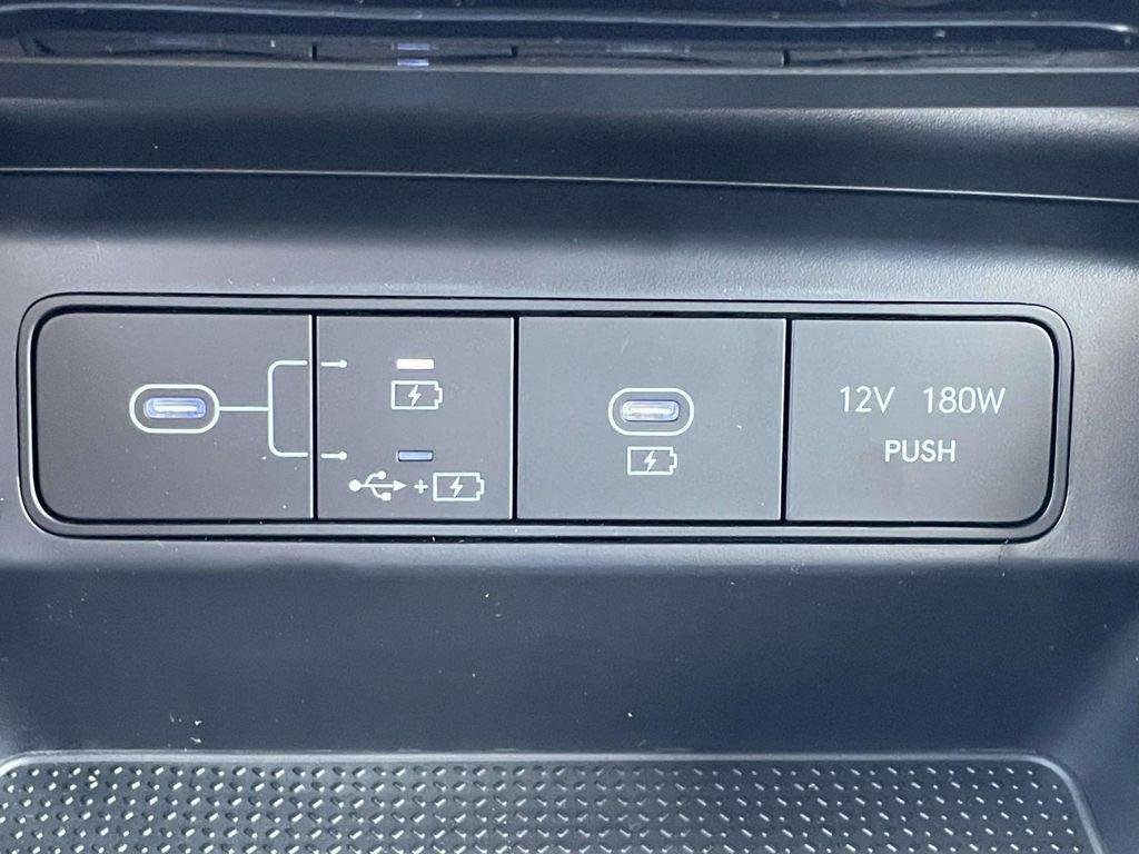New 2026 White Hyundai SEL AWD image 27
