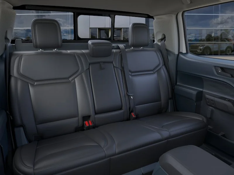 New 2026 Oxford White Ford Lariat image 36