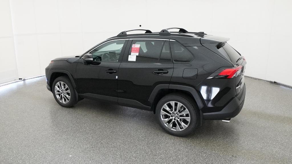 2025 Toyota RAV4 XLE Premium - Photo 16