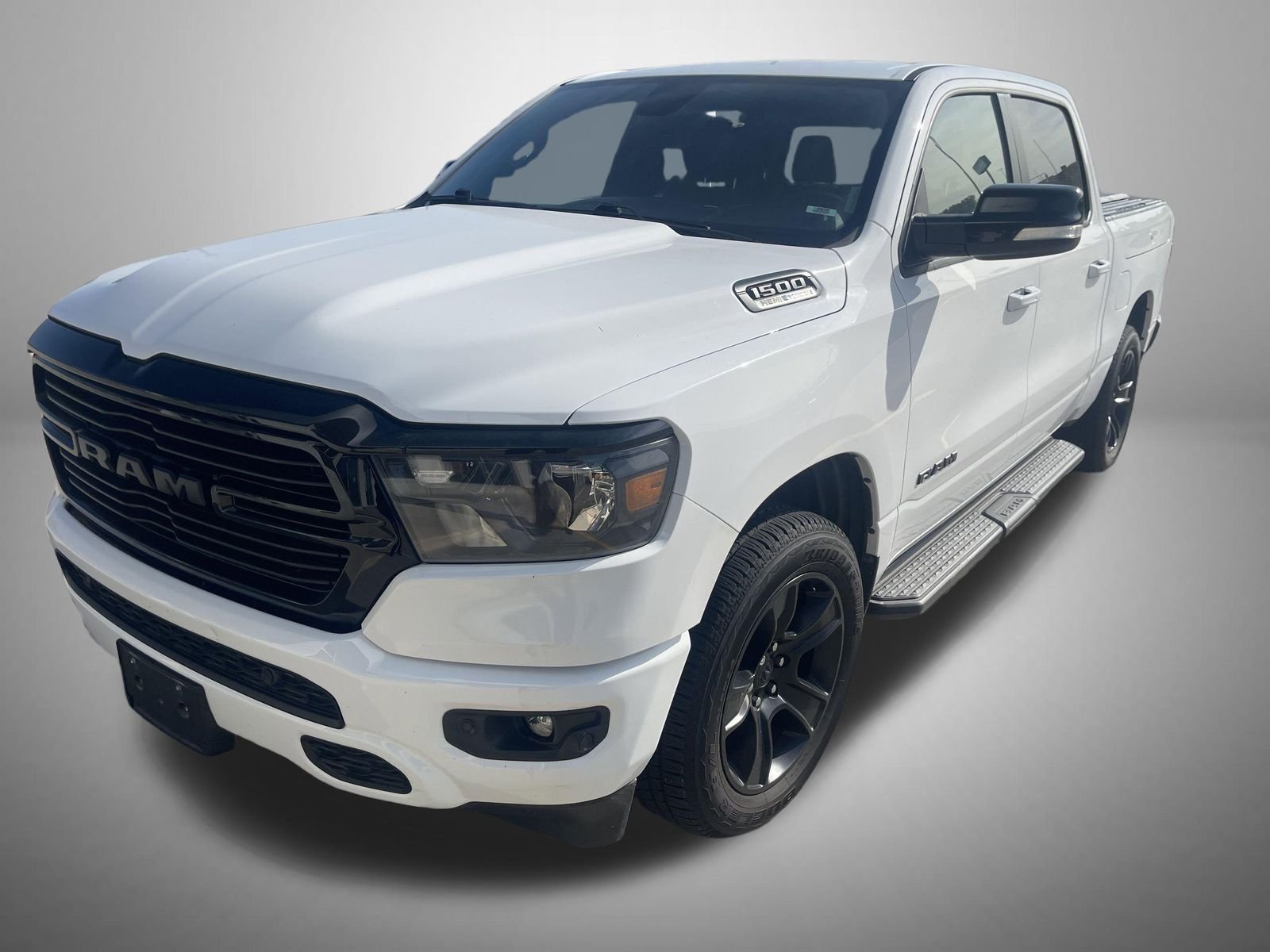 2021 RAM 1500 Big Horn/Lone Star 4x4 Crew Cab 5'7's photo