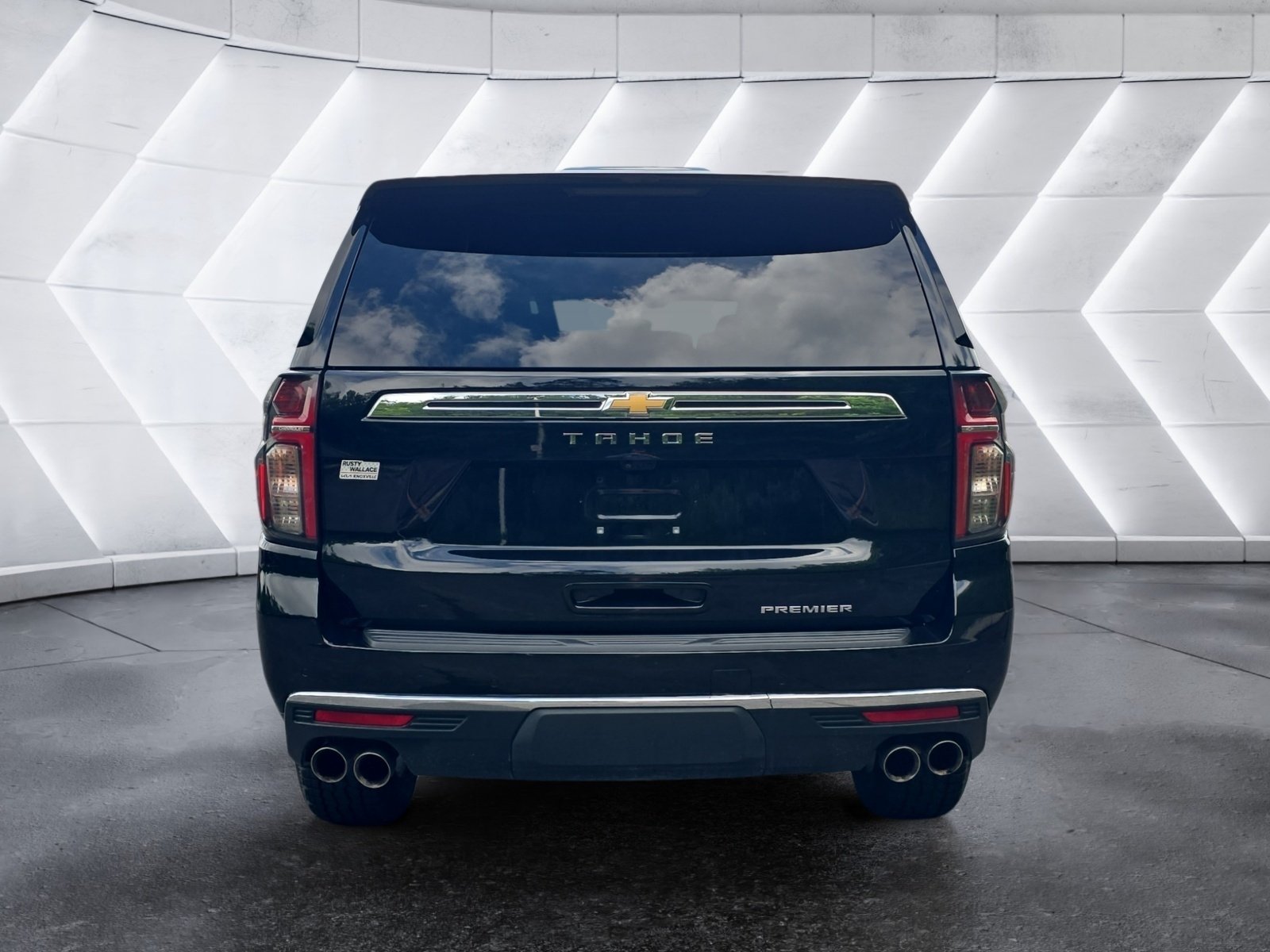 Used 2021 Black Chevrolet Premier image 4