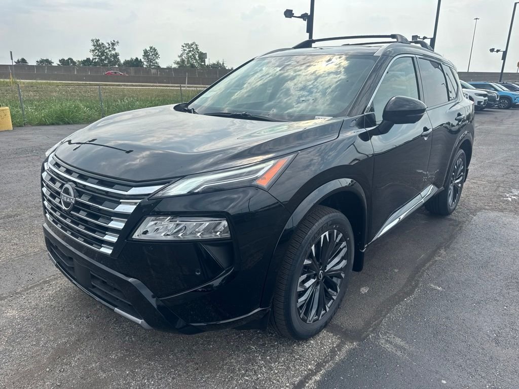 2026 Nissan Rogue Platinum - Photo 8