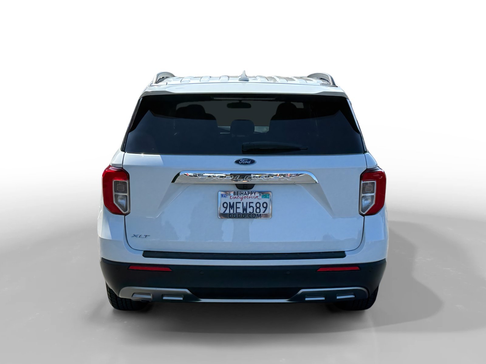 Certified Used 2023 White Metallic Ford XLT image 4