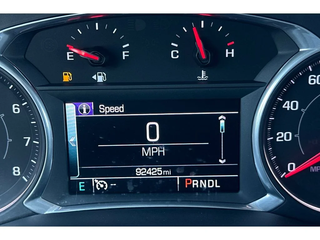 Used 2017 Summit White GMC SLT image 43