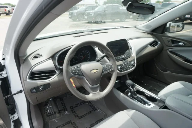 Used 2022  Chevrolet LT image 14