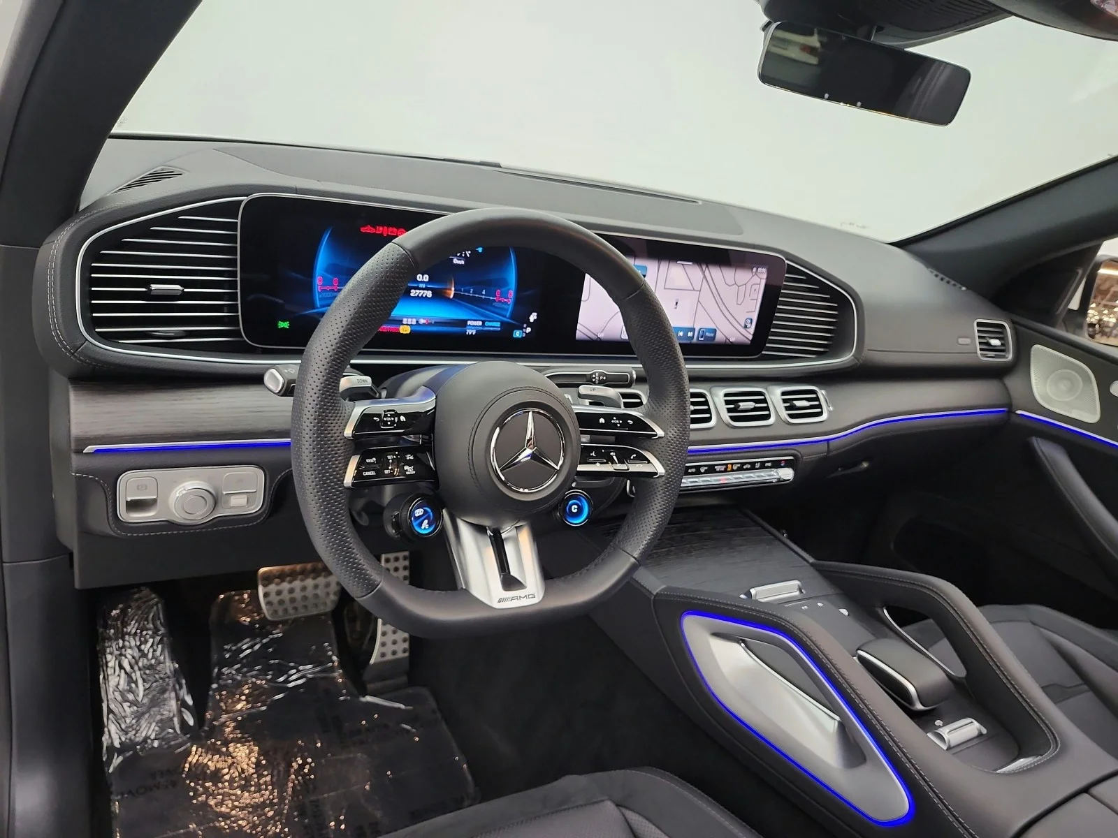 Certified Used 2024 MANUFAKTUR Diamond White Metallic Mercedes-Benz AMG® GLE 53 4MATIC+ Coupe image 9
