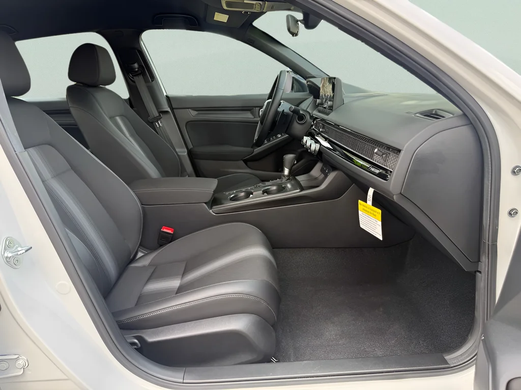 2026 Honda Civic Sport - Photo 13