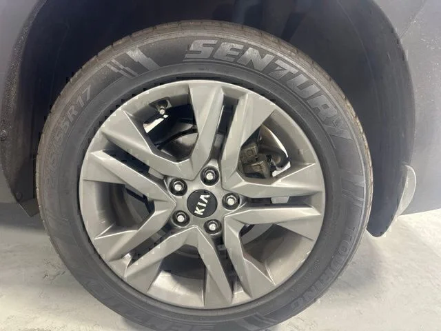 Used 2021 Blue Kia S image 9
