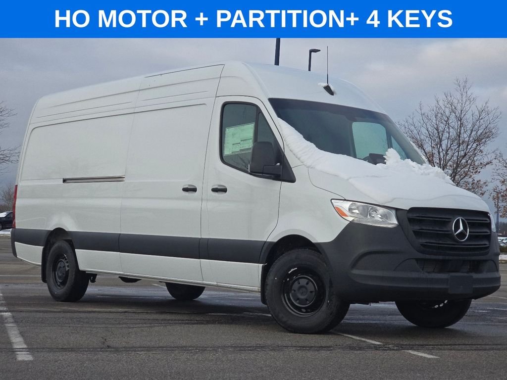 New 2025 Arctic White Mercedes-Benz Cargo 170 WB image 1