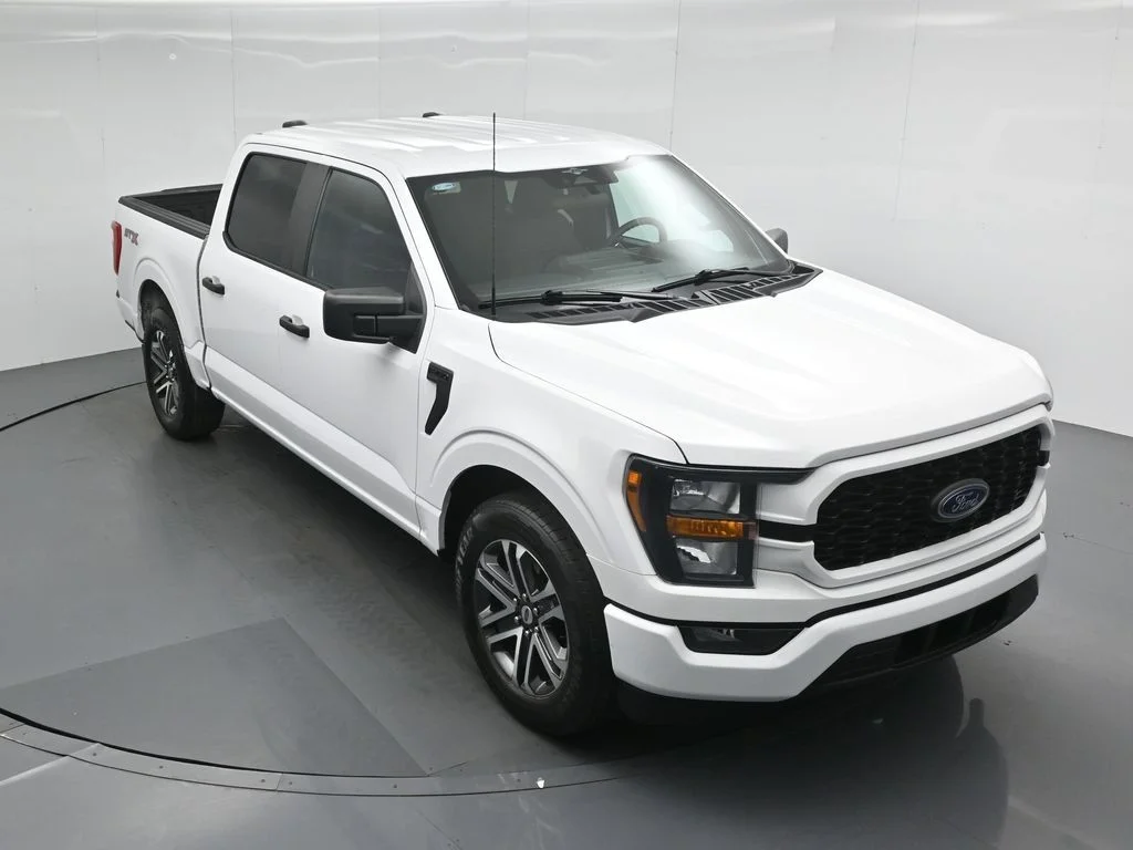 Certified Used 2023 White Ford XL image 36