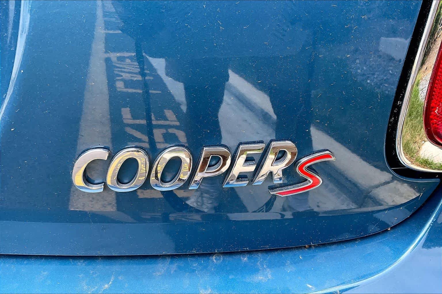 Certified Used 2023 Island Blue Metallic MINI Cooper S image 9