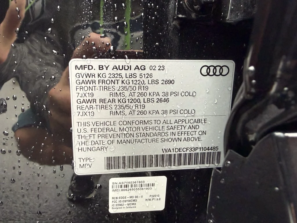 Used 2023 Black Metallic Audi S line Premium image 19