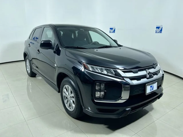 2024 Mitsubishi Outlander Sport's photo