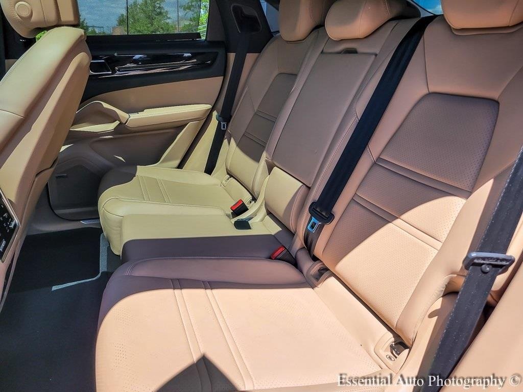 2021 PORSCHE CAYENNE - Image 10