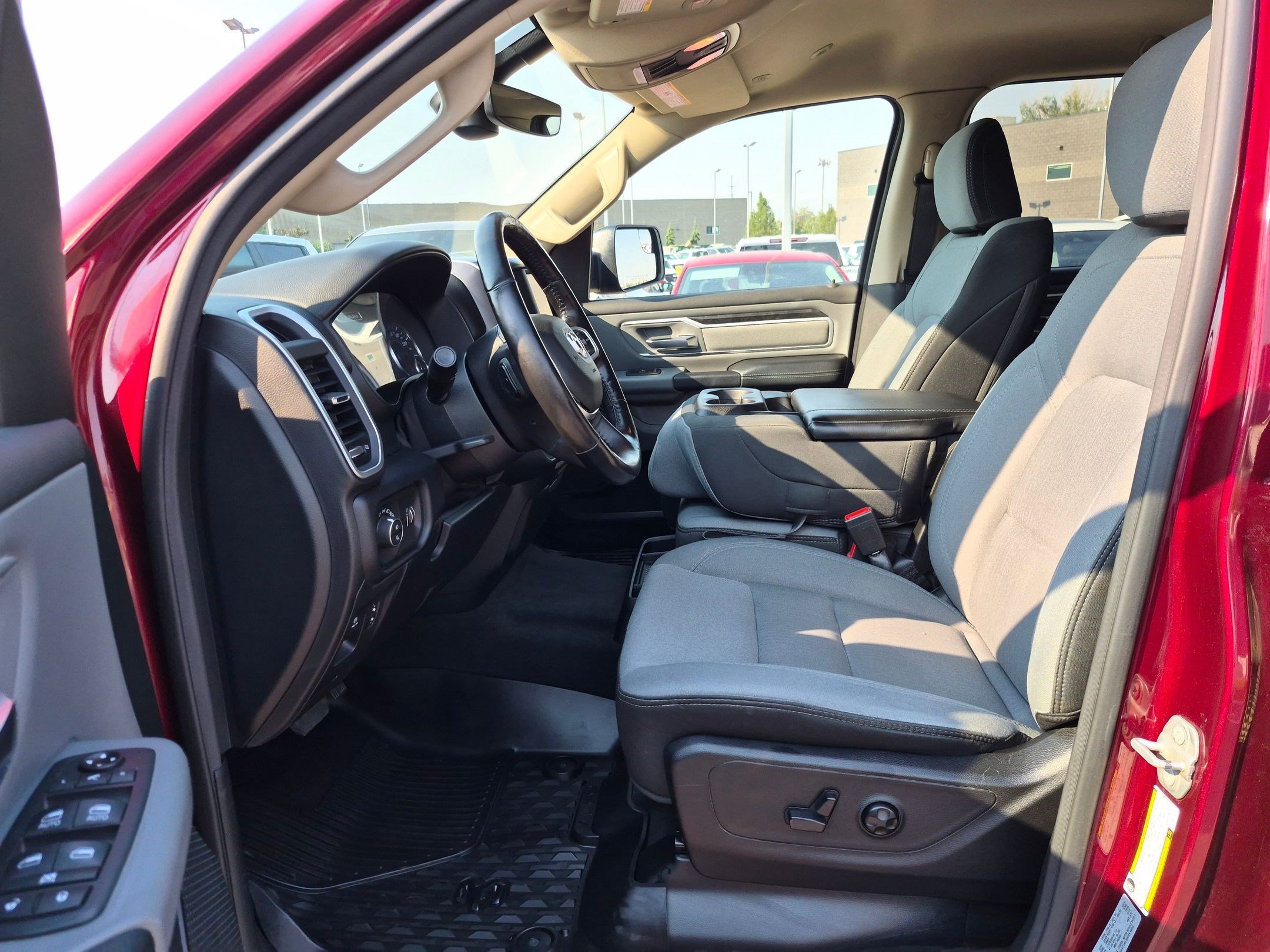 Used 2020 Delmonico Red Pearlcoat Ram Big Horn image 15