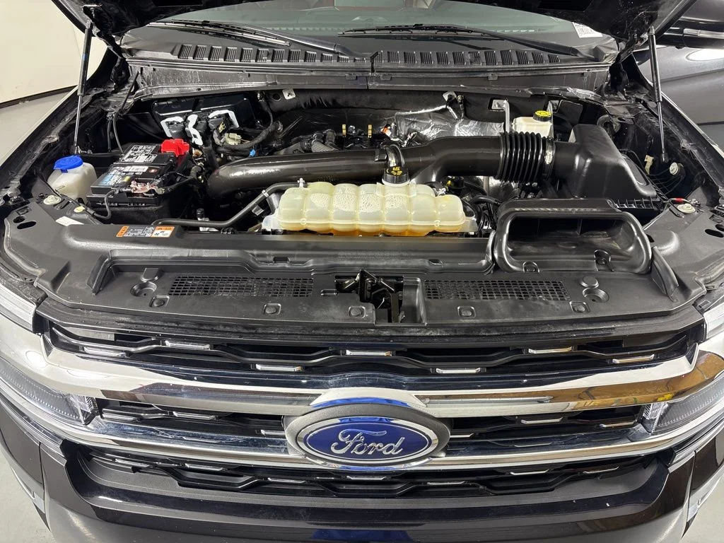 Used 2024 Black Ford Limited image 49