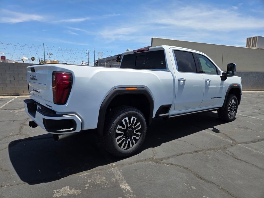 2026 GMC Sierra 2500HD Denali Ultimate - Photo 4
