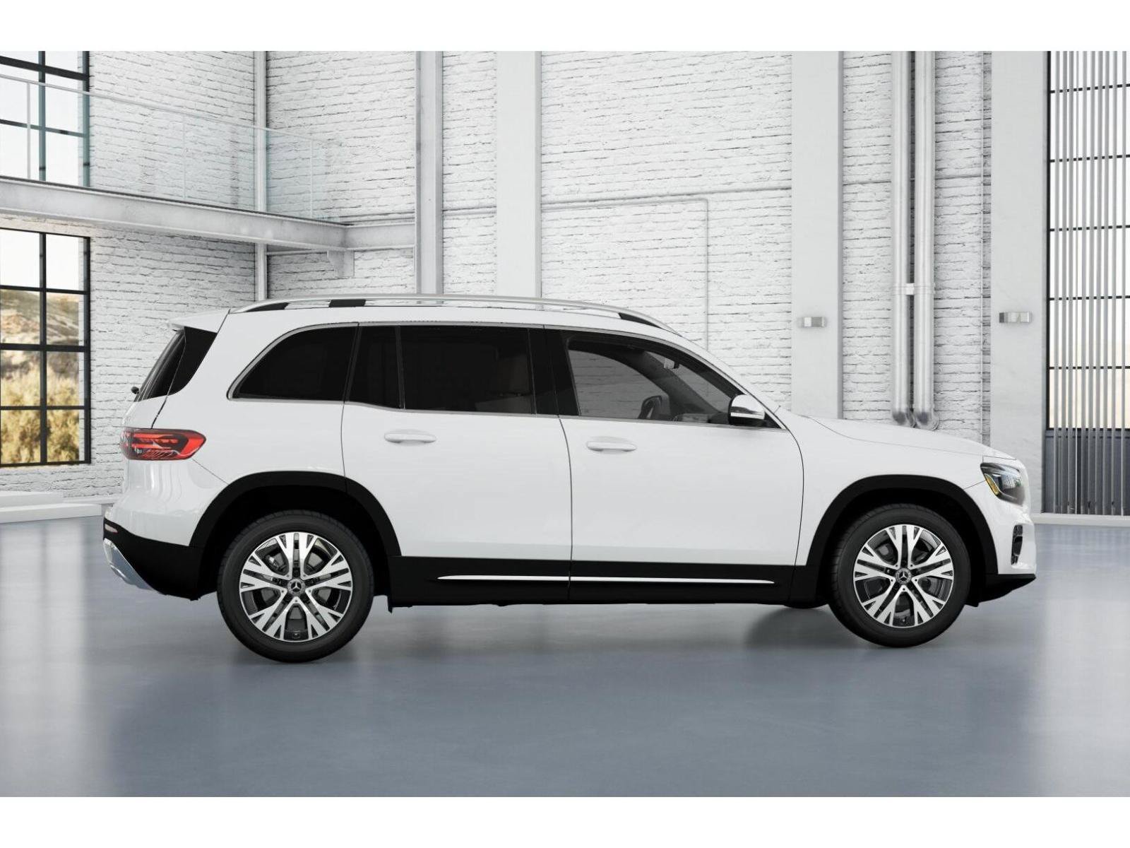 New 2026 Polar White Mercedes-Benz GLB 250 image 29