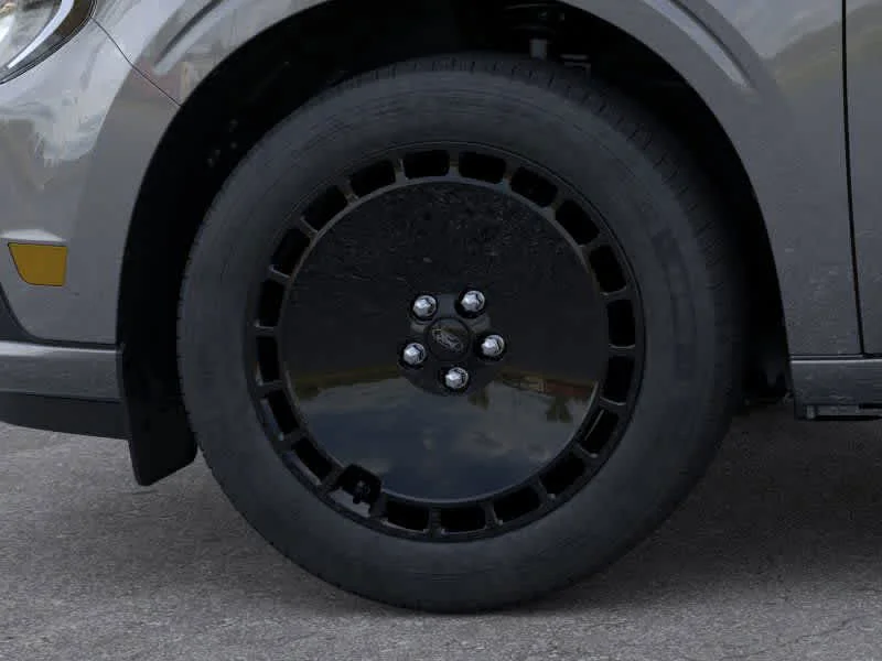 New 2026 Carbonized Gray Metallic Ford Lobo™ image 20