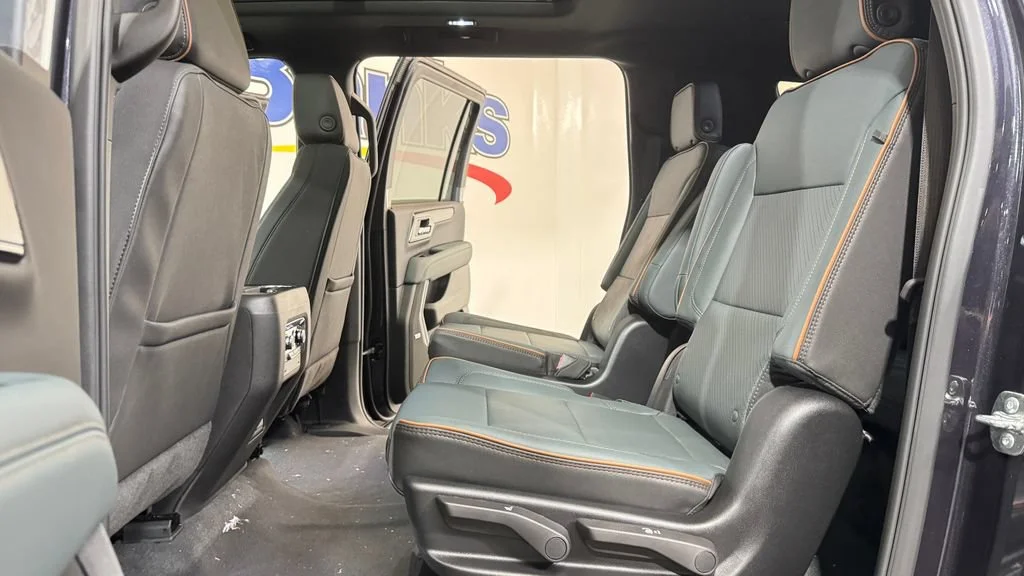 2026 GMC Yukon XL AT4 - Photo 10
