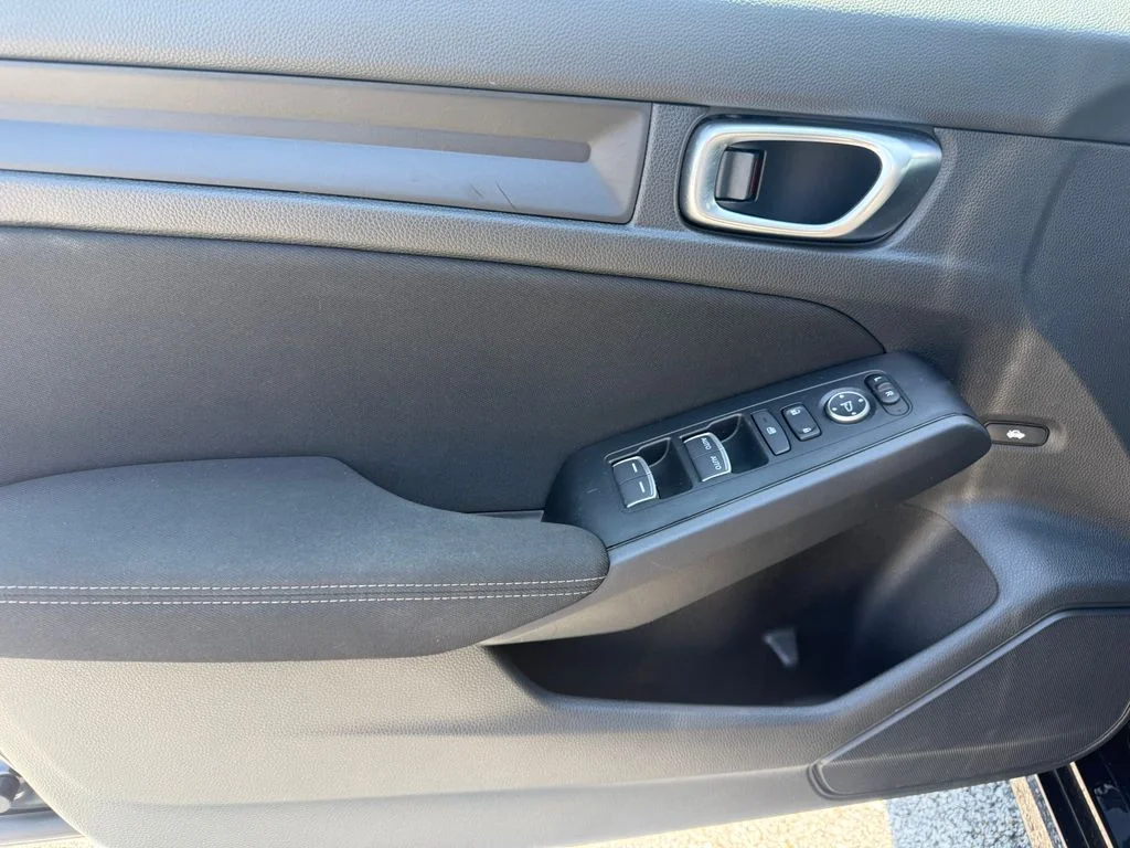 Used 2025 Gray Honda LX image 5