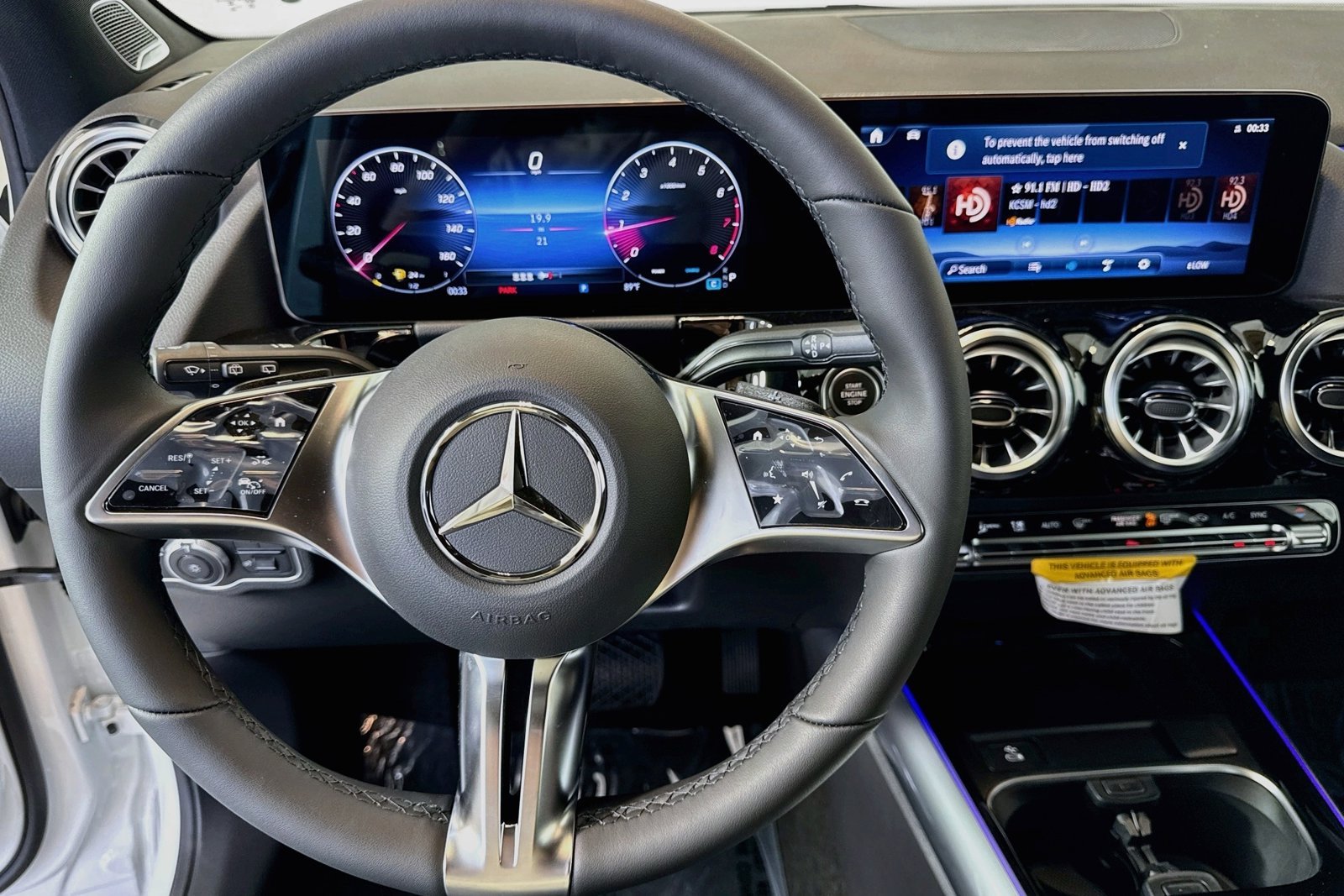 New 2026 Polar White Mercedes-Benz GLA 250 image 11