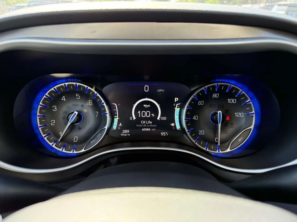 Used 2024 White Chrysler Touring L image 25