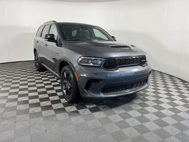 New 2026 Vapor Gray Exterior Paint Dodge GT Plus HEMI V8 image 4